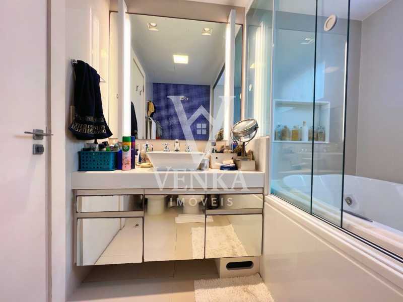 Conheça banheiro da suíte 3. do imóvel - Apartamento à venda Rua General Urquiza,Rio de Janeiro,RJ Leblon - R$ 7.500.000 - VKAP40126 - 11 banheiro da suíte 3. - 11