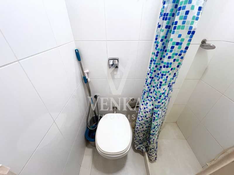 Conheça banheiro de serviço. do imóvel - Apartamento à venda Rua Gustavo Sampaio,Rio de Janeiro,RJ Leme - R$ 1.950.000 - VKAP30218 - 29 banheiro de serviço. - 29