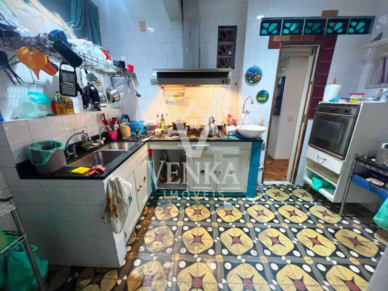 Conheça cozinha - 1º pavimento 2. do imóvel - Cobertura à venda Rua General Urquiza,Rio de Janeiro,RJ Leblon - R$ 3.995.000 - VKCO40021 - 15 cozinha - 1º pavimento 2. - 15