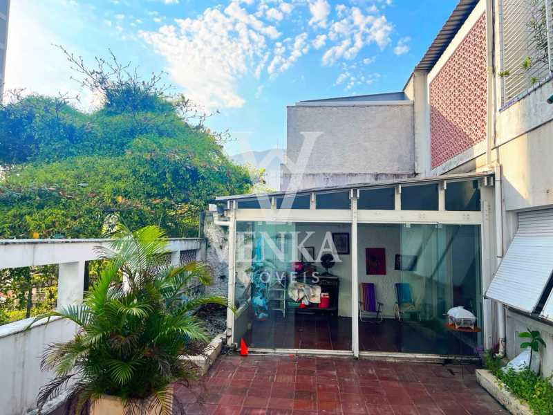 Conheça área externa - 2º pavimento. do imóvel - Cobertura à venda Rua General Urquiza,Rio de Janeiro,RJ Leblon - R$ 3.995.000 - VKCO40021 - 17 área externa - 2º pavimento. - 17