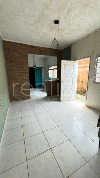 Conheça WhatsApp Image 2026-10-14 at 1 do imóvel - Casa para aluguel no bairro Caiçara, a apenas 400 metros da praia - RZCA40003 - 4 WhatsApp Image 2026-10-14 at 1 - 4