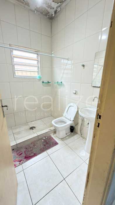 Conheça WhatsApp Image 2026-10-14 at 1 do imóvel - Casa para aluguel no bairro Caiçara, a apenas 400 metros da praia - RZCA40003 - 10 WhatsApp Image 2026-10-14 at 1 - 10