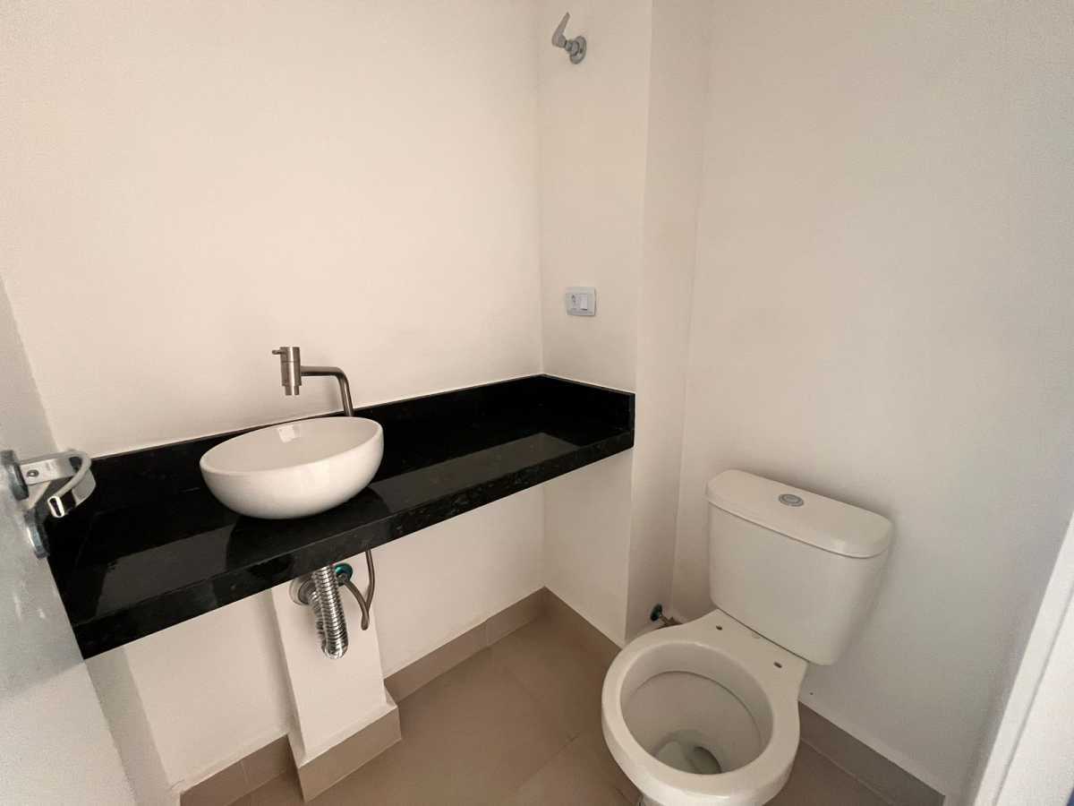 Conheça Lavabo do imóvel - Apartamento 2 quartos à venda Ubatuba,SP - R$ 750.000 - MRAP20046 - 6 Lavabo - 6