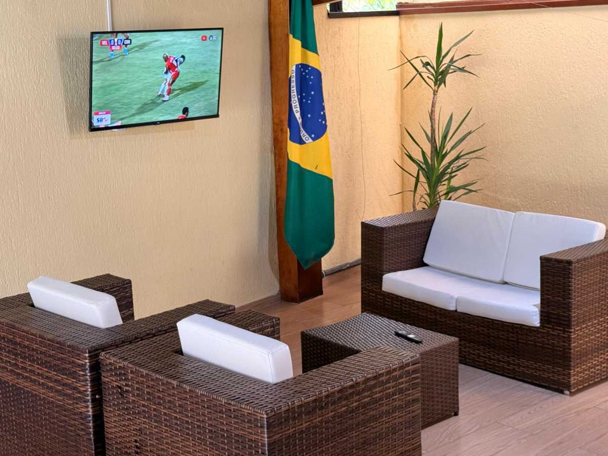 Conheça Varanda de jogos do imóvel - Casa 3 quartos à venda Ubatuba,SP Ubatumirim - R$ 1.200.000 - MRCA30003 - 19 Varanda de jogos - 19