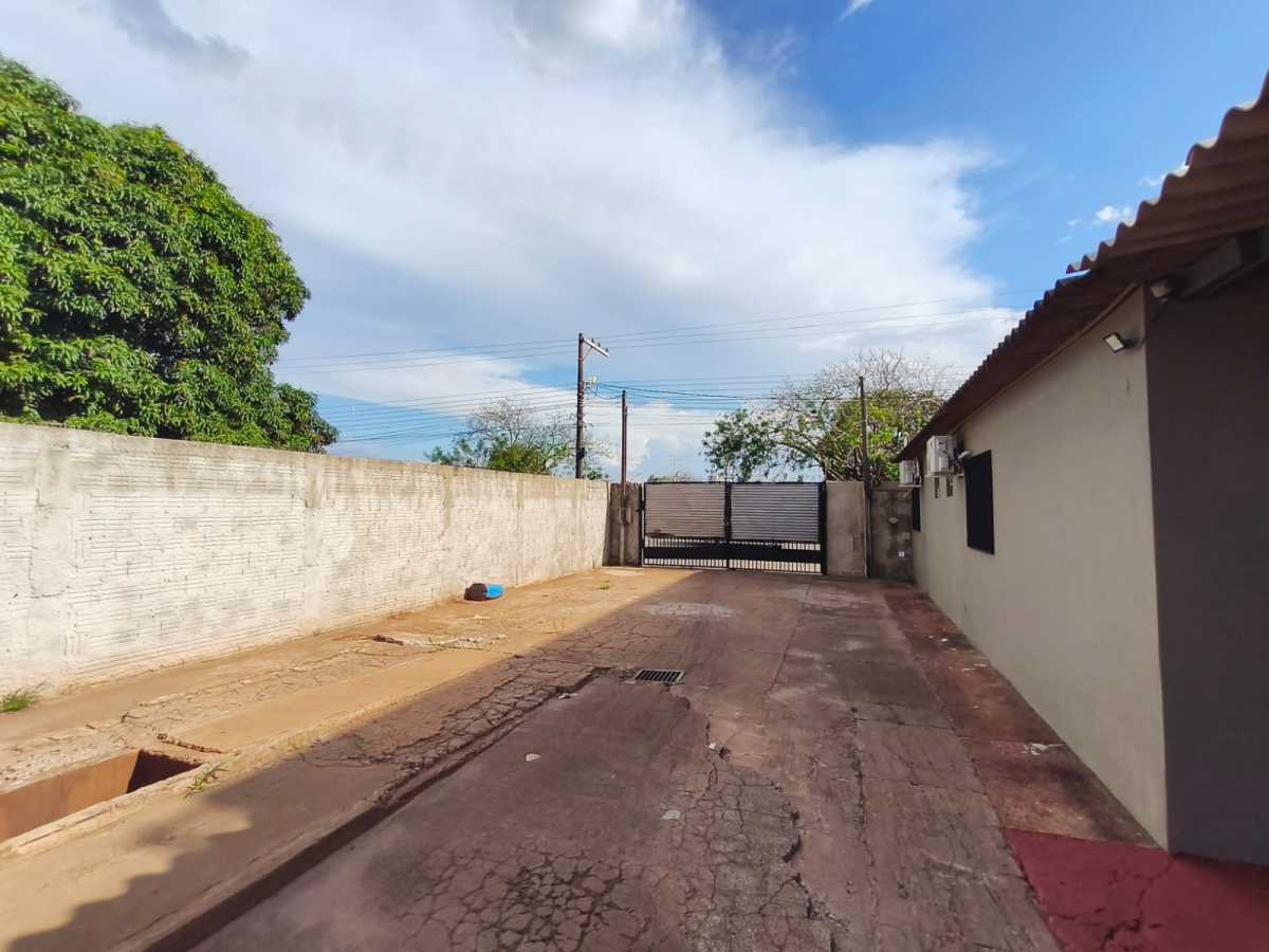 Conheça WhatsApp Image 2026-10-19 at 1 do imóvel - Ponto comercial 300m² para alugar RUA Ismal, Vila Brandão, Ponta Porã - R$ 2.200 - CBPC00003 - 6 WhatsApp Image 2026-10-19 at 1 - 6