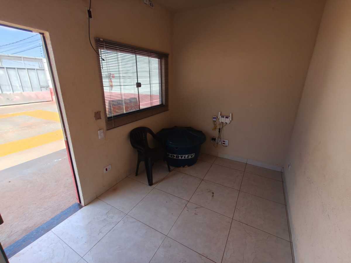 Conheça WhatsApp Image 2026-10-21 at 1 do imóvel - Ponto comercial 400m² para venda e aluguel RUA RIACHUELO, Vila Renô, Ponta Porã - R$ 450.000 - CBPC00006 - 9 WhatsApp Image 2026-10-21 at 1 - 9