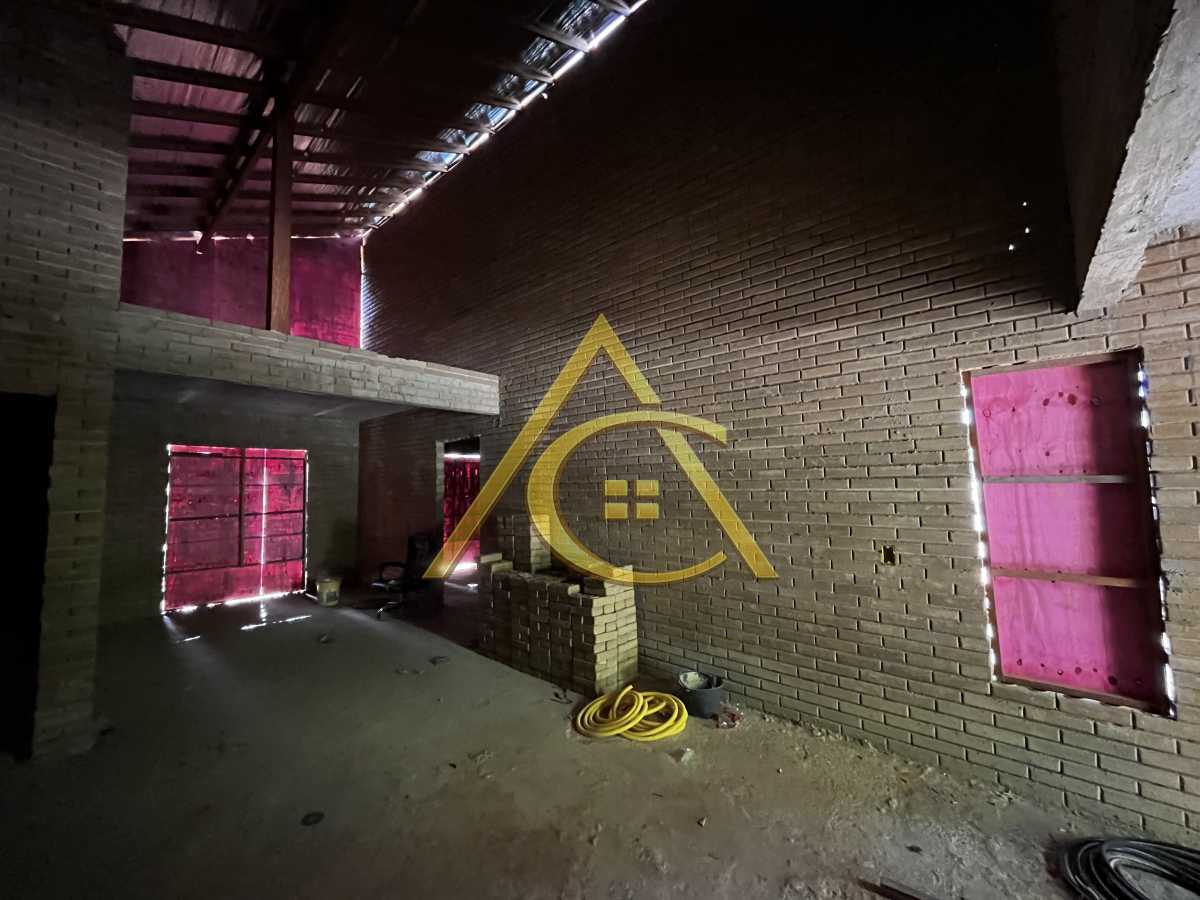 Duas Casas Novas à Venda em Condomínio Exclusivo no Cônego | 5 Suítes, 417 m² e Vista para as Montanhas