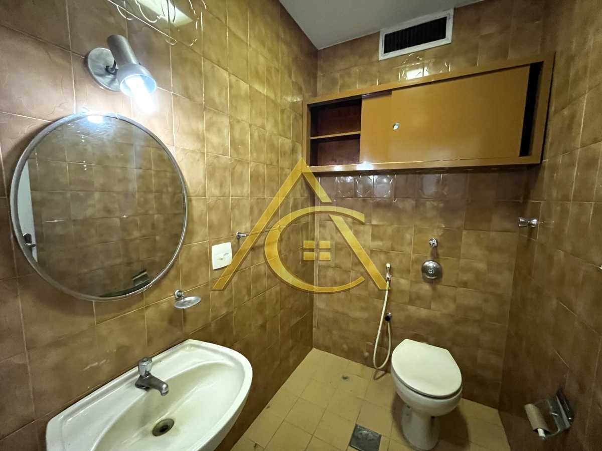 Sala Comercial 44m² para alugar  Centro, Rio de Janeiro - R$ 880