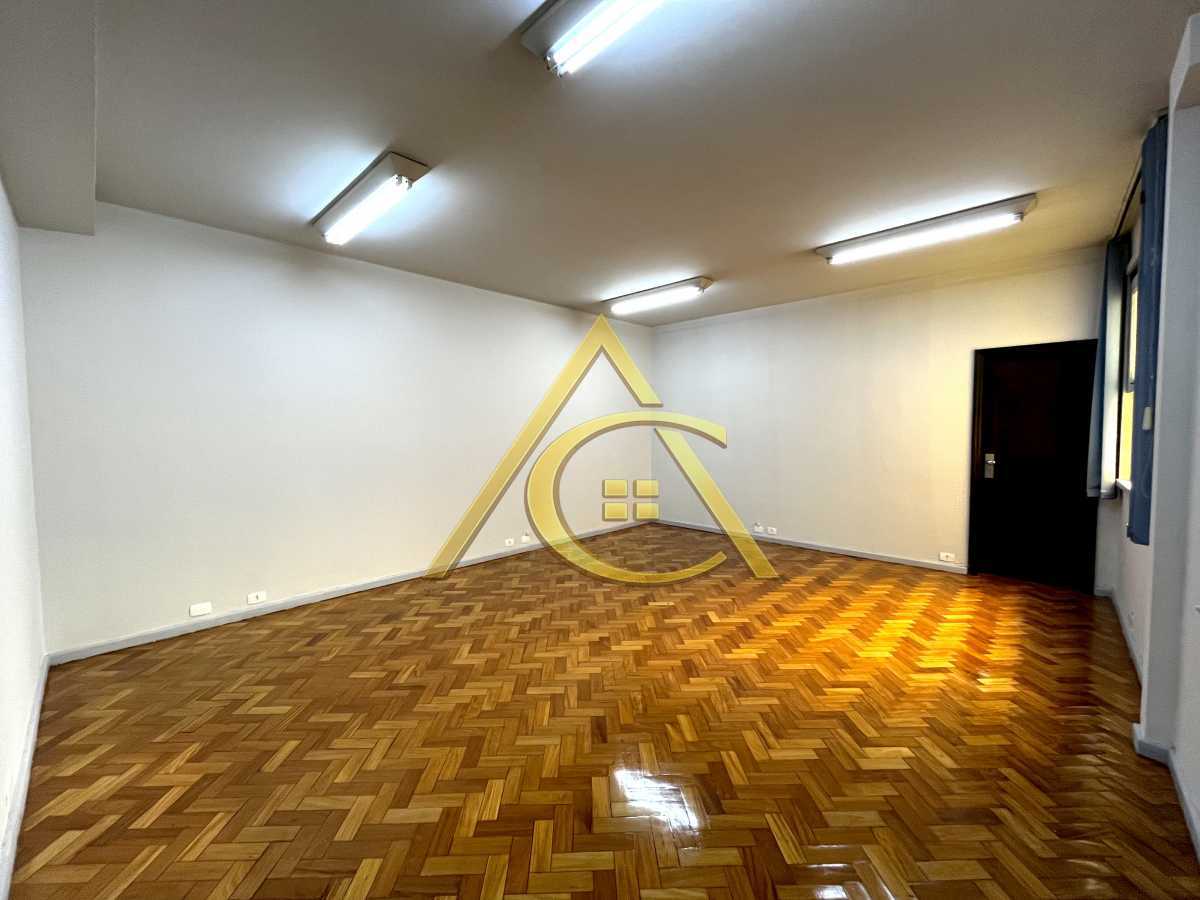Sala Comercial 44m² para alugar  Centro, Rio de Janeiro - R$ 880