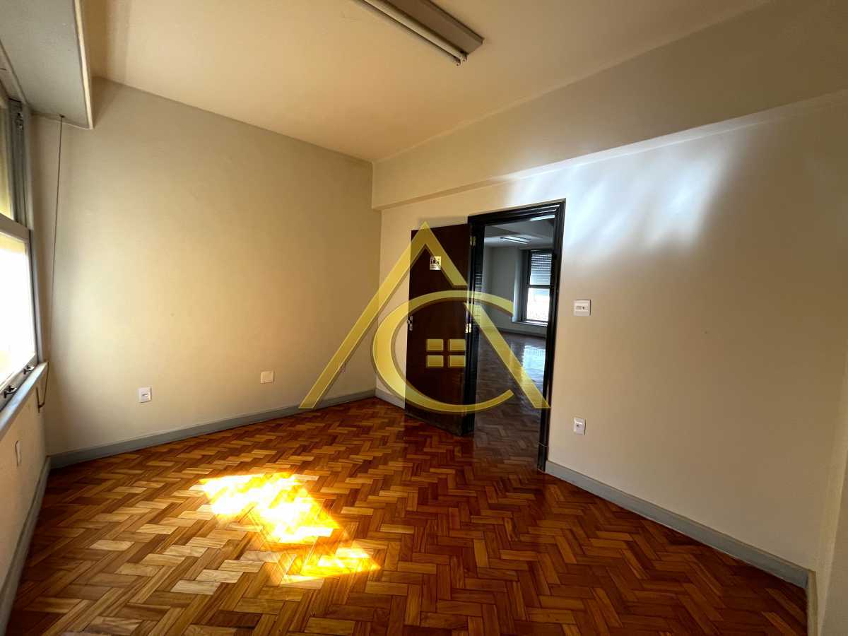 Sala Comercial 137m² para alugar  Centro, Rio de Janeiro - R$ 2.740