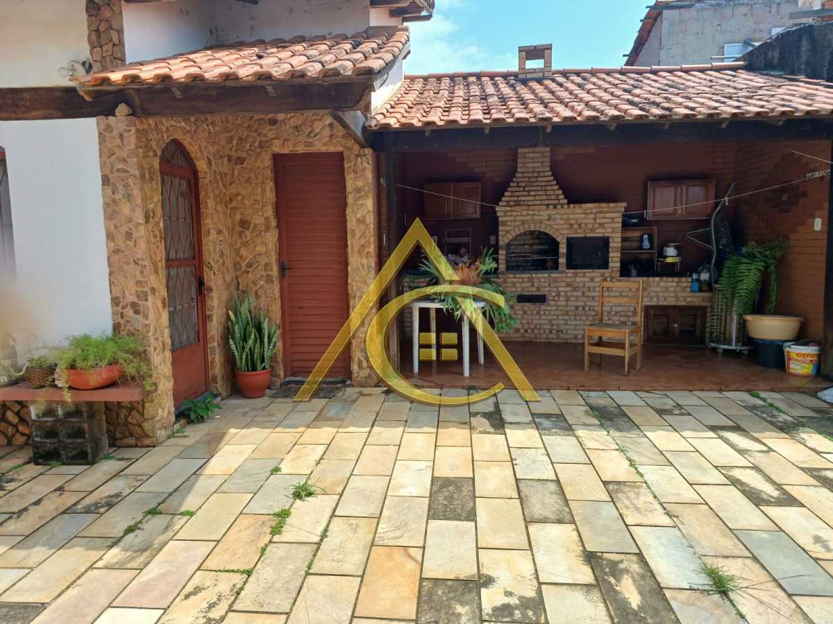 Casa Linear Independente à Venda no Jardim Arco-Íris | Piscina e Área Gourmet