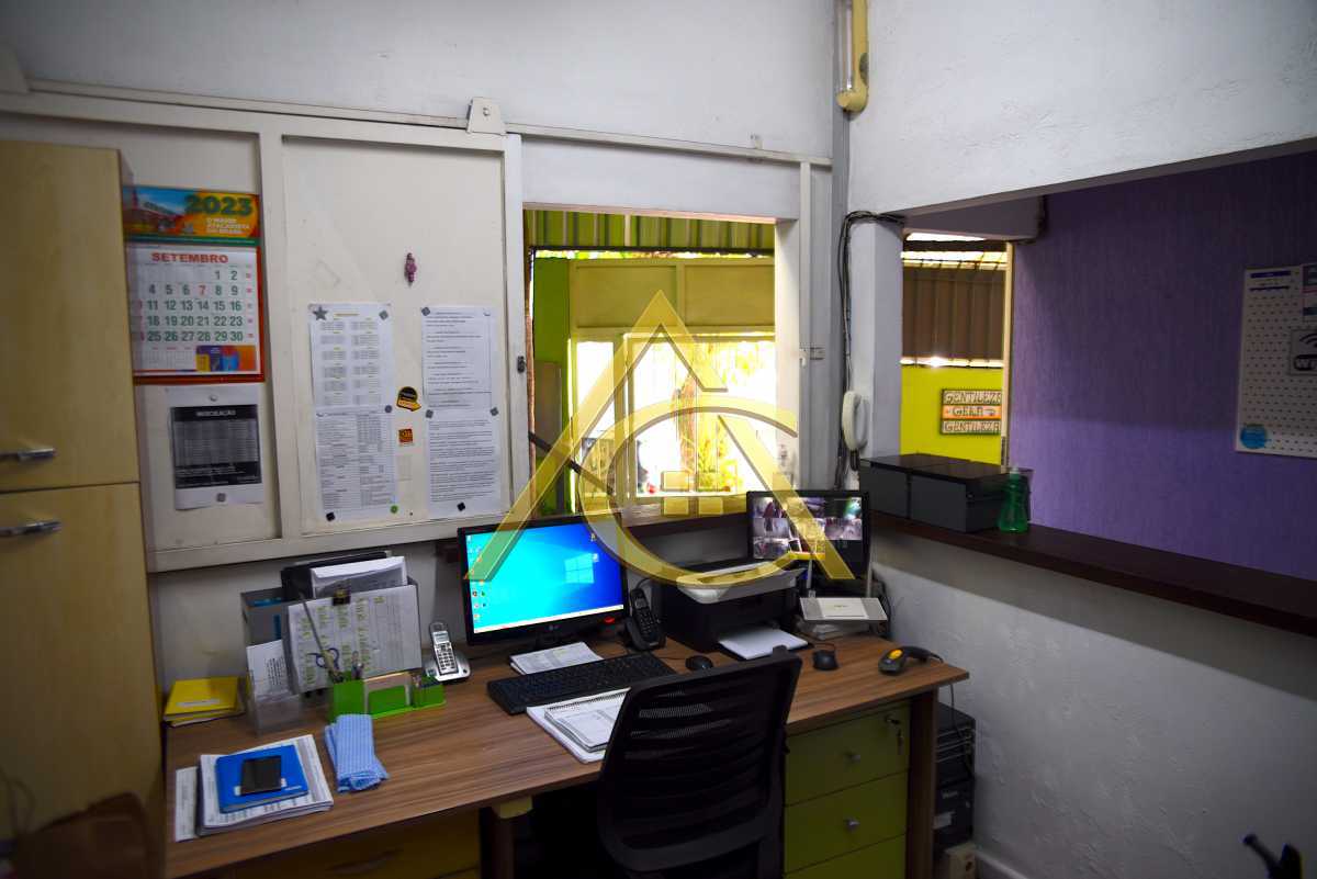 Prédio 300m² à venda  Centro, Nova Friburgo - R$ 1.500.000