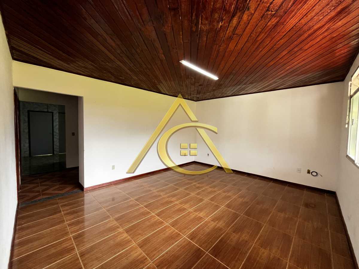 Casa à Venda no Vale do Stucky | Natureza, Tranquilidade e Riacho nos Fundos
