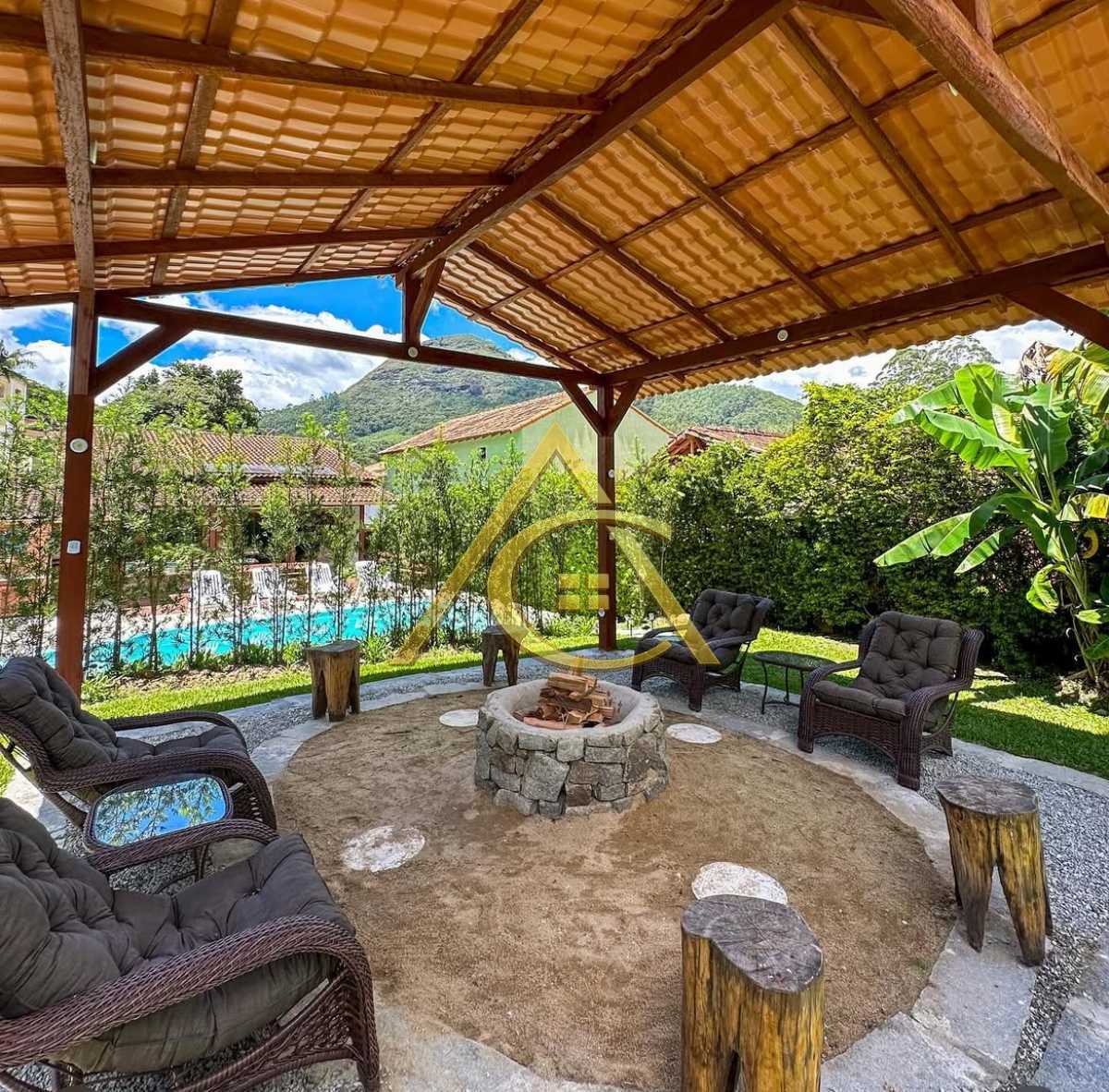 Casa 3 quartos à venda  São Pedro da Serra, Nova Friburgo - R$ 1.800.000