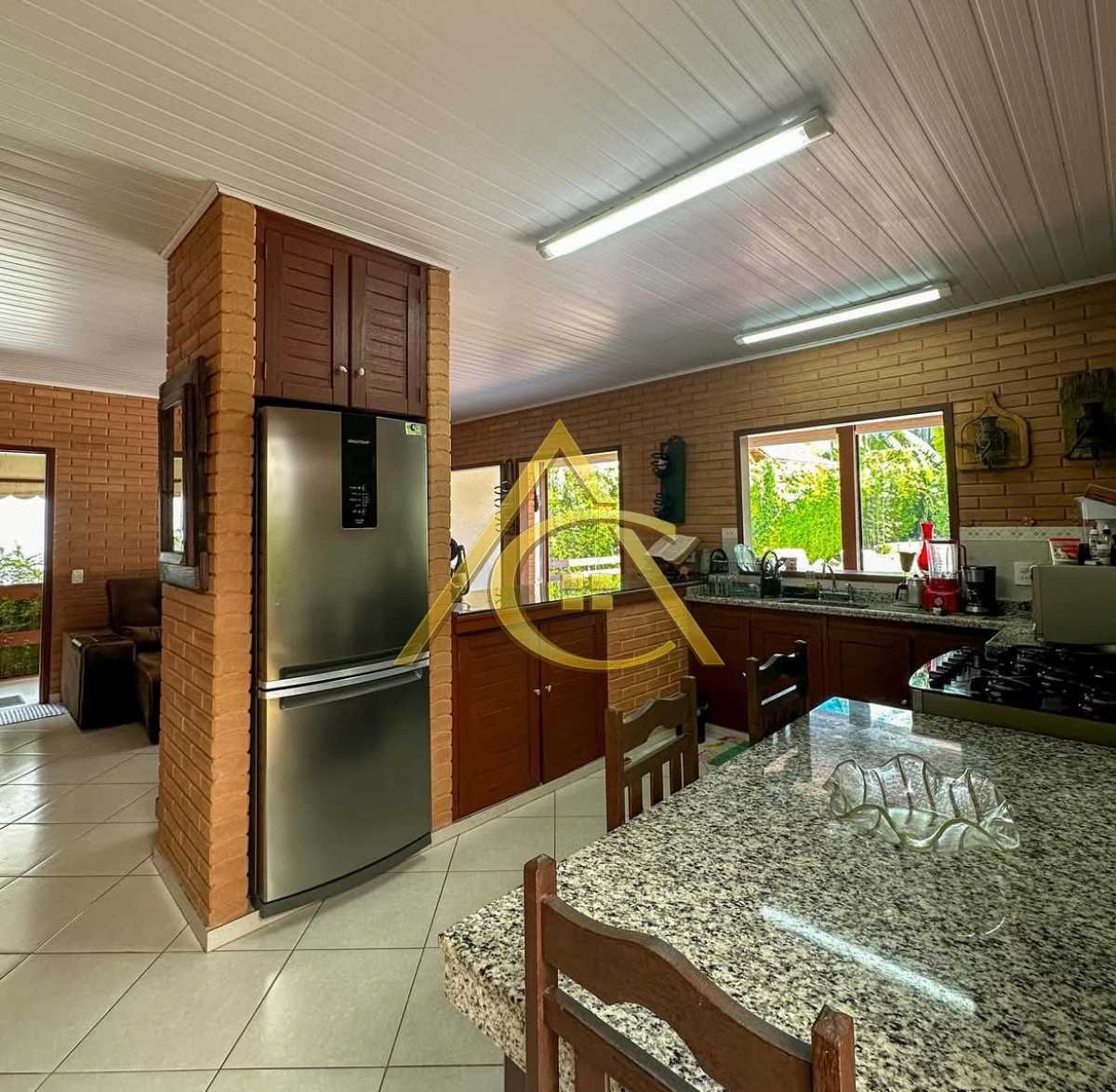 Casa 3 quartos à venda  São Pedro da Serra, Nova Friburgo - R$ 1.800.000