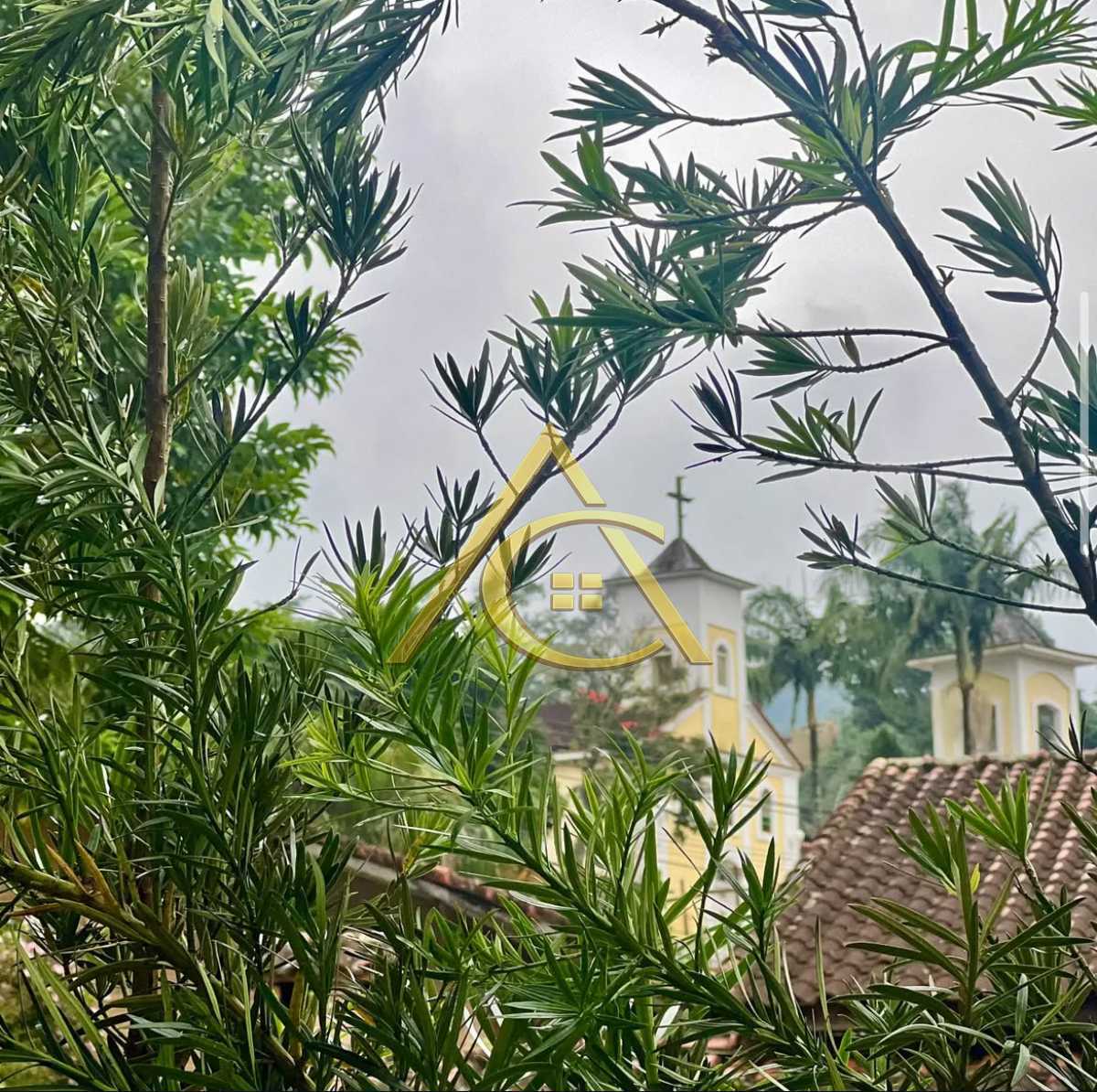 Casa 3 quartos à venda  São Pedro da Serra, Nova Friburgo - R$ 1.800.000