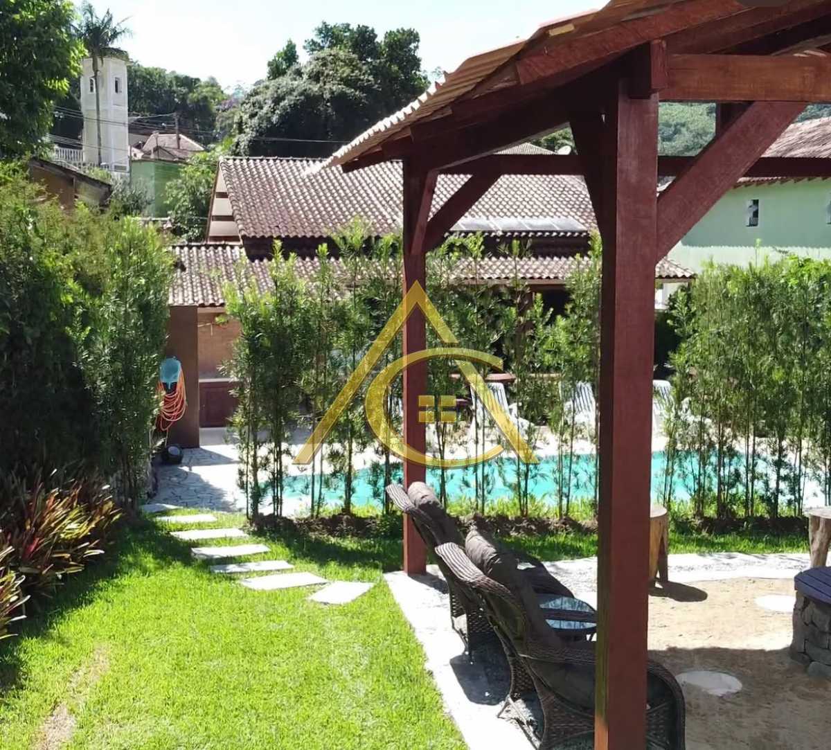 Casa 3 quartos à venda  São Pedro da Serra, Nova Friburgo - R$ 1.800.000