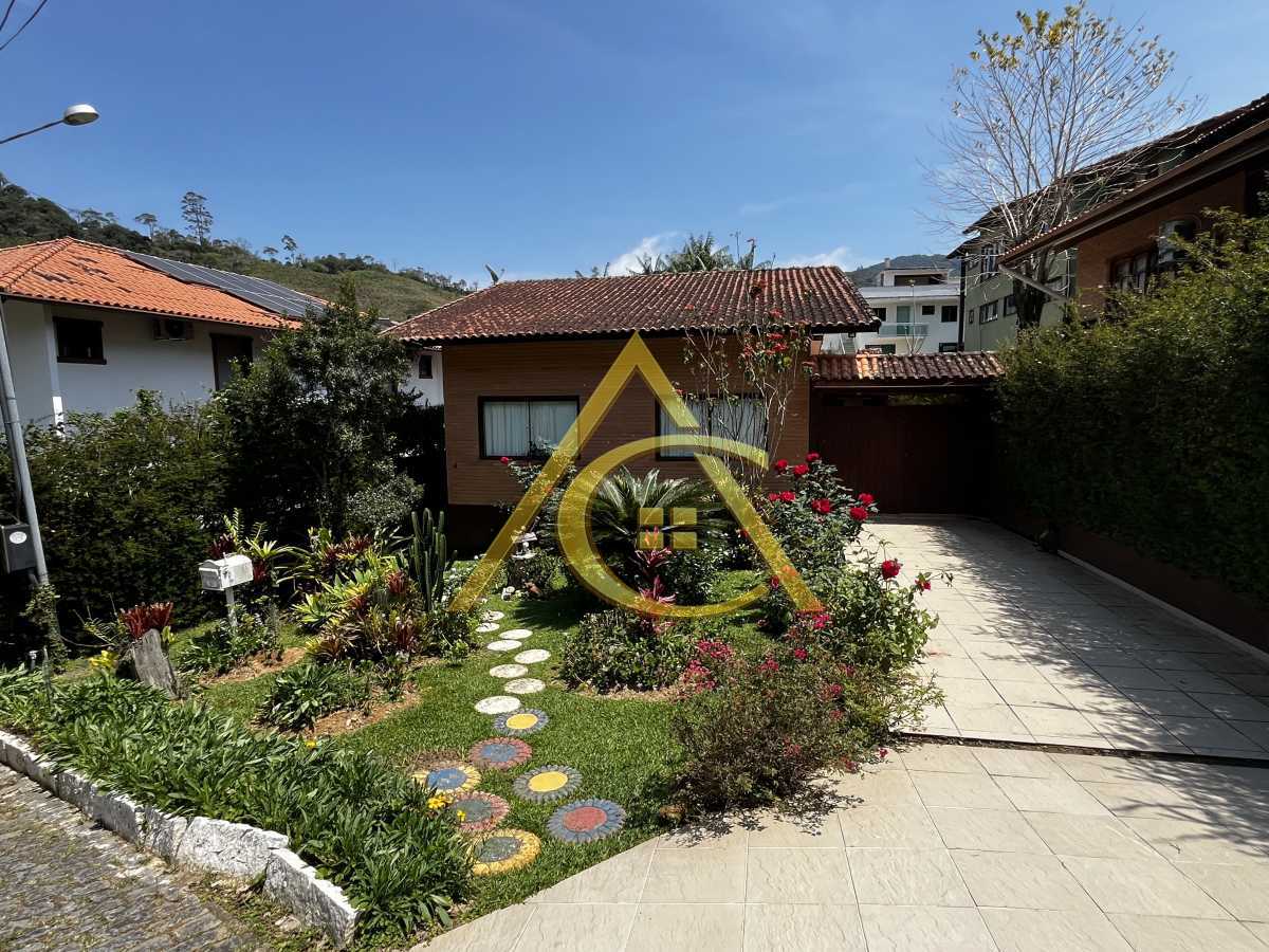 Casa 3 quartos à venda  São Pedro da Serra, Nova Friburgo - R$ 1.800.000