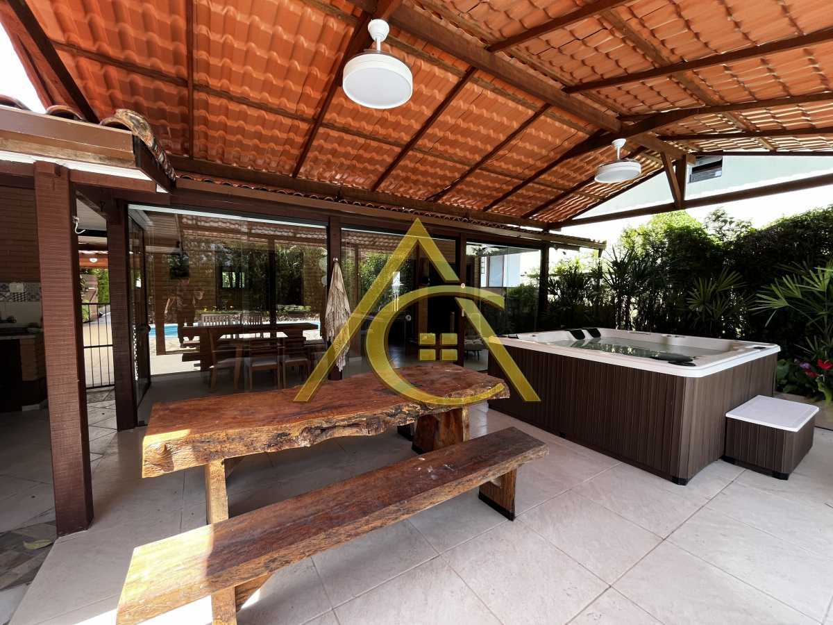 Casa 3 quartos à venda  São Pedro da Serra, Nova Friburgo - R$ 1.800.000