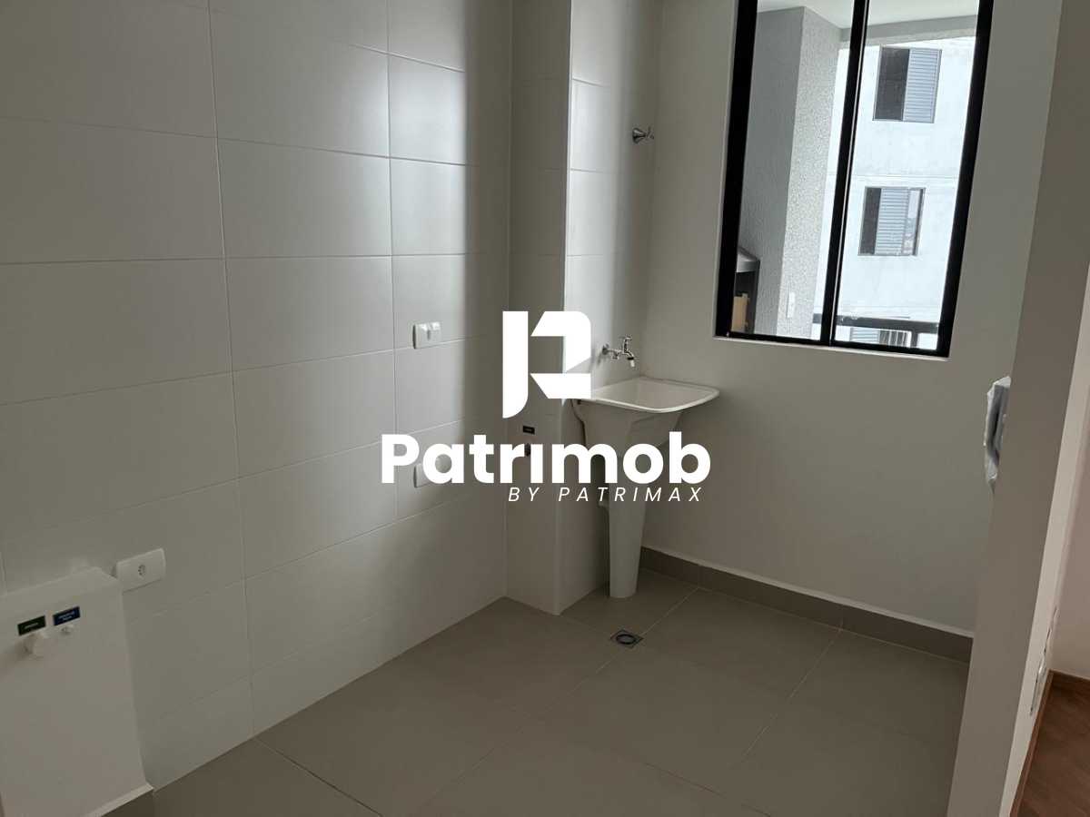 Apartamento 2 quartos à venda  Vila Emília, Maringá - R$ 400.000