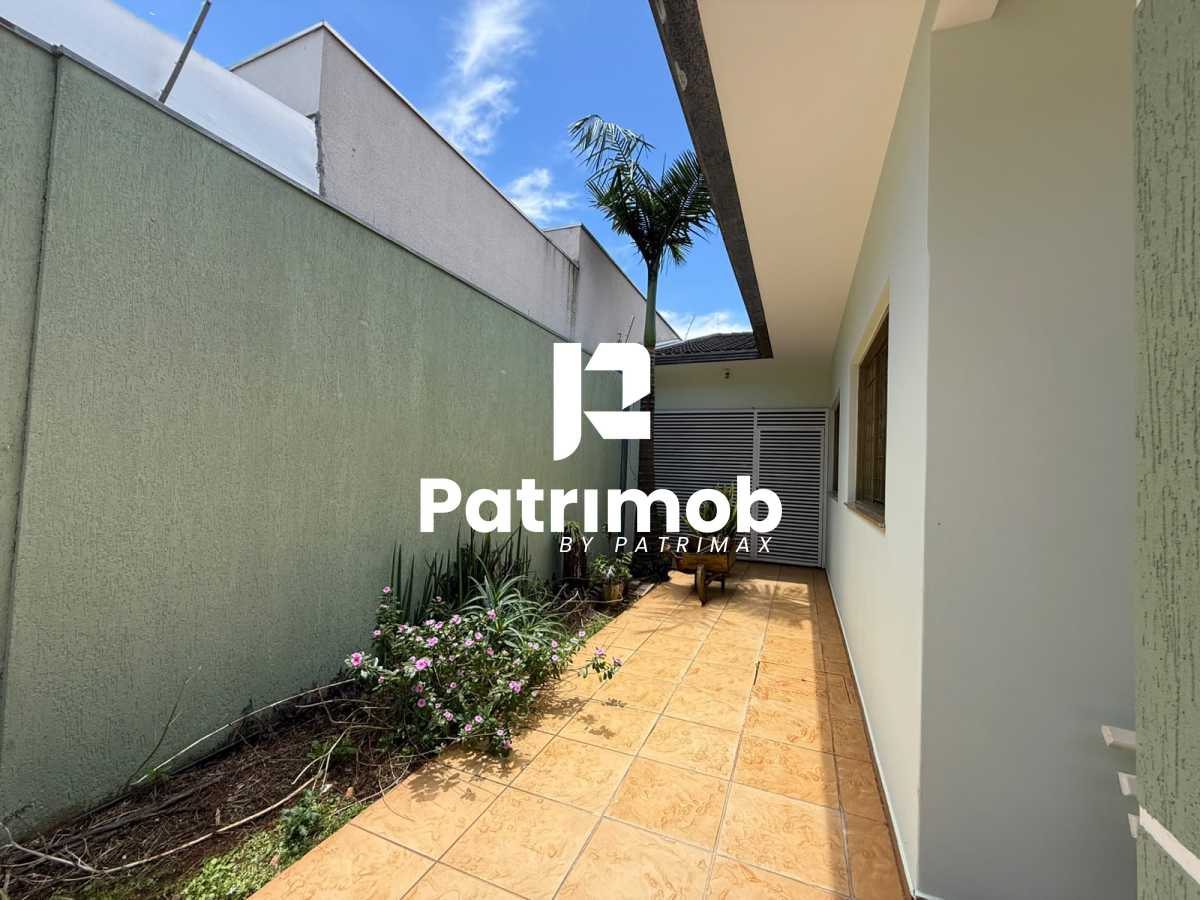 Casa 3 quartos à venda  Zona 02, Maringá - R$ 1.990.000