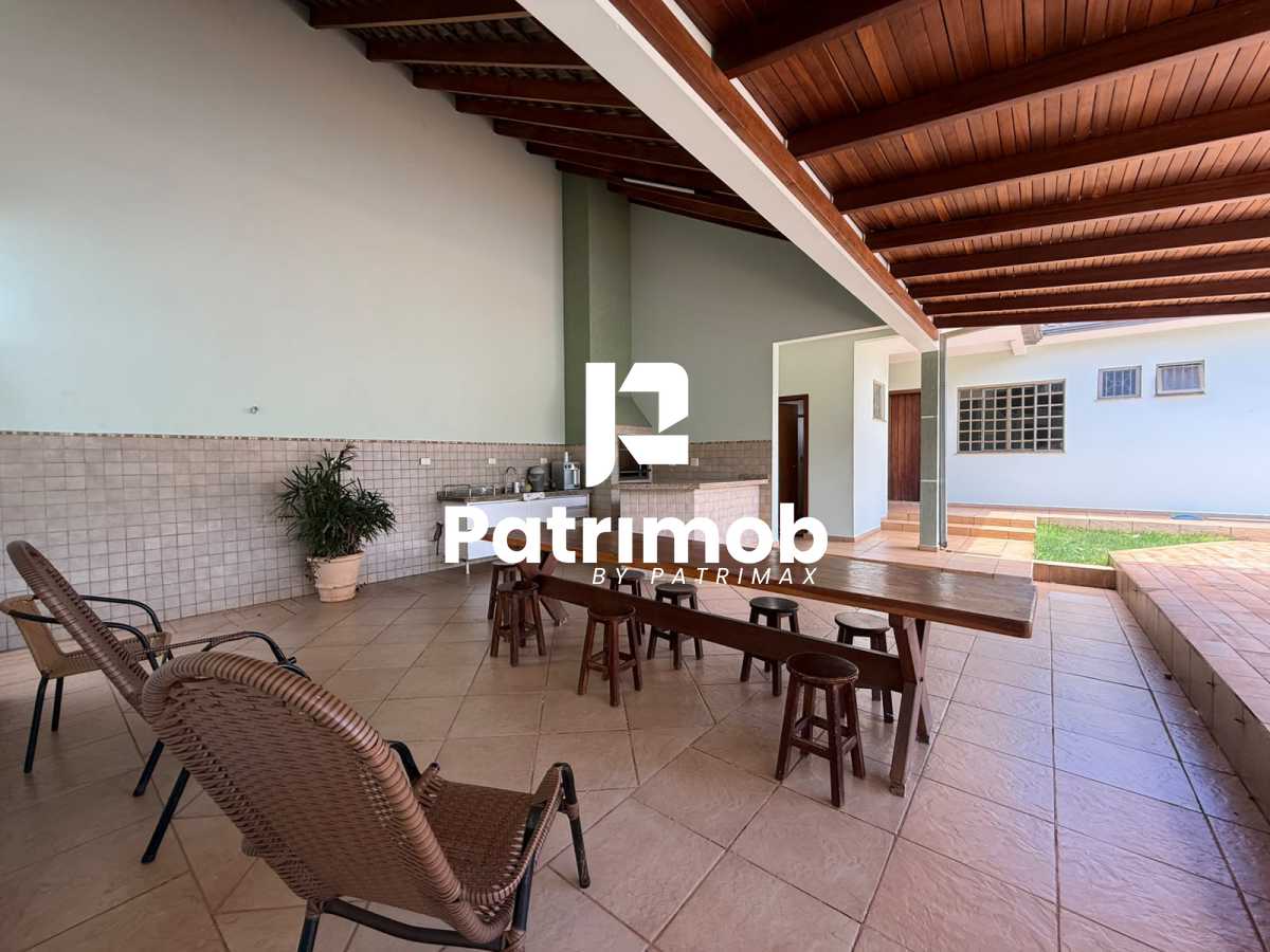 Casa 3 quartos à venda  Zona 02, Maringá - R$ 1.990.000