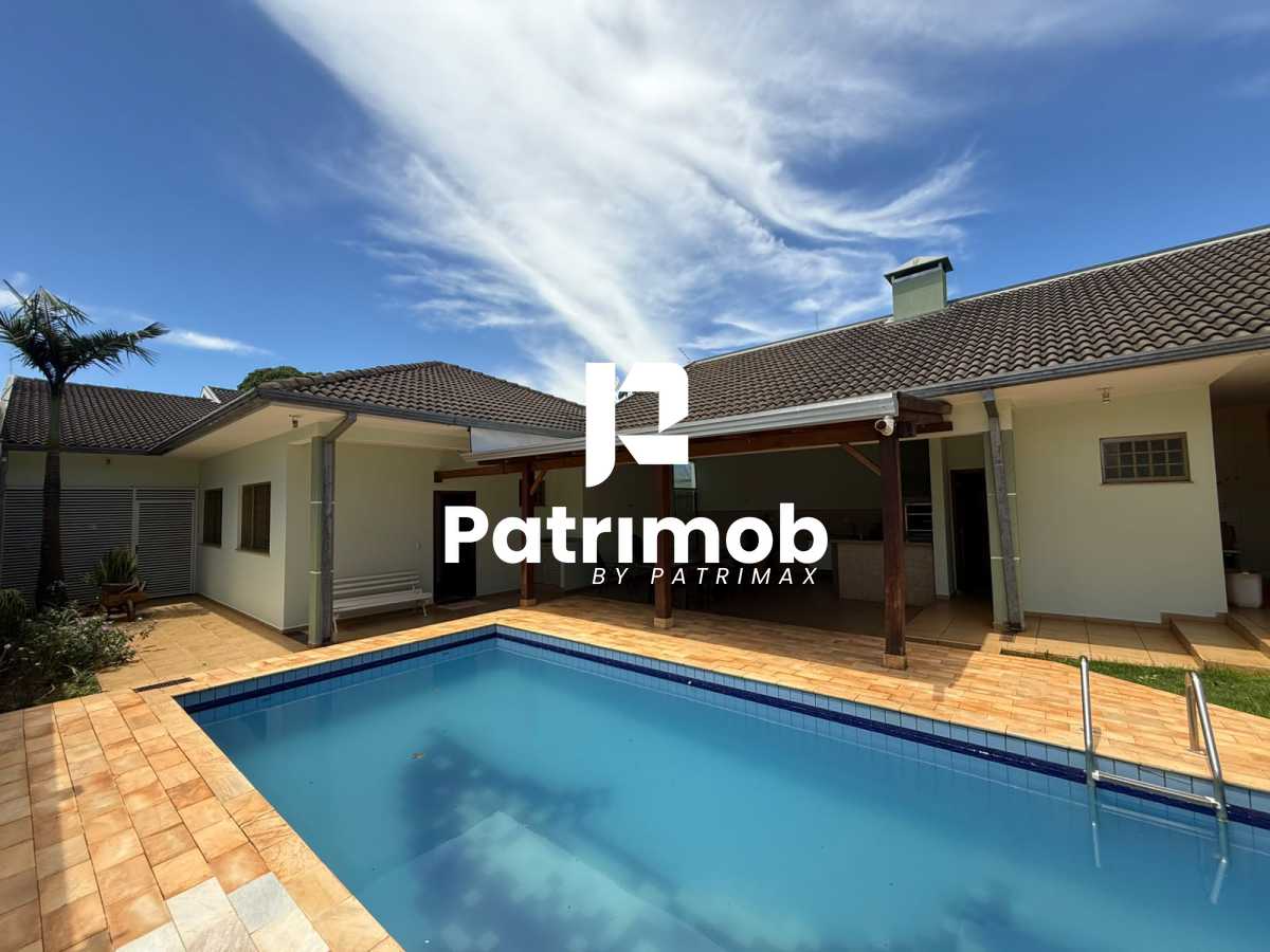 Casa 3 quartos à venda  Zona 02, Maringá - R$ 1.990.000