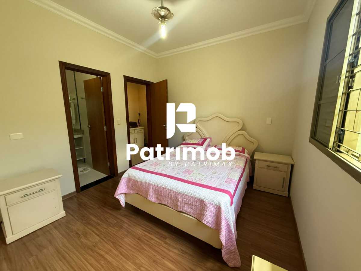 Casa 3 quartos à venda  Zona 02, Maringá - R$ 1.990.000