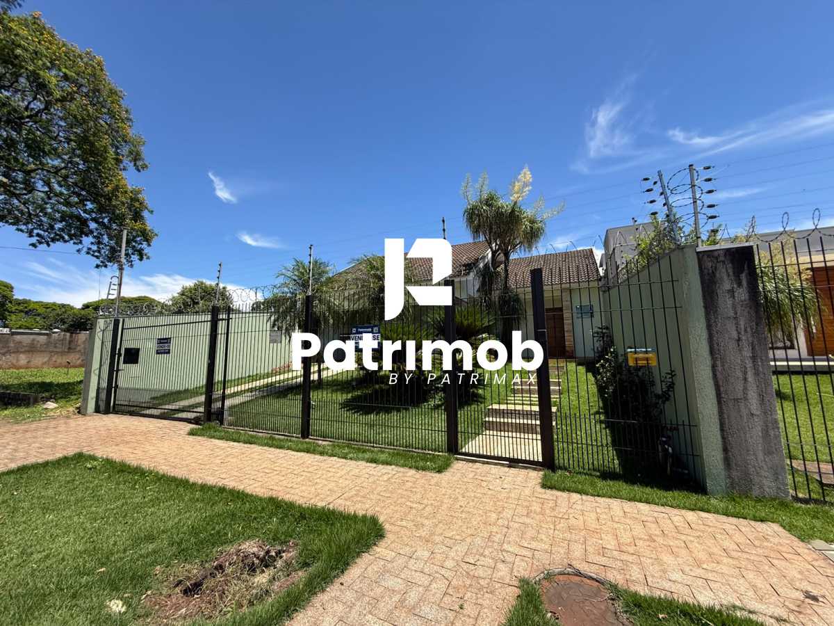 Casa 3 quartos à venda  Zona 02, Maringá - R$ 1.990.000