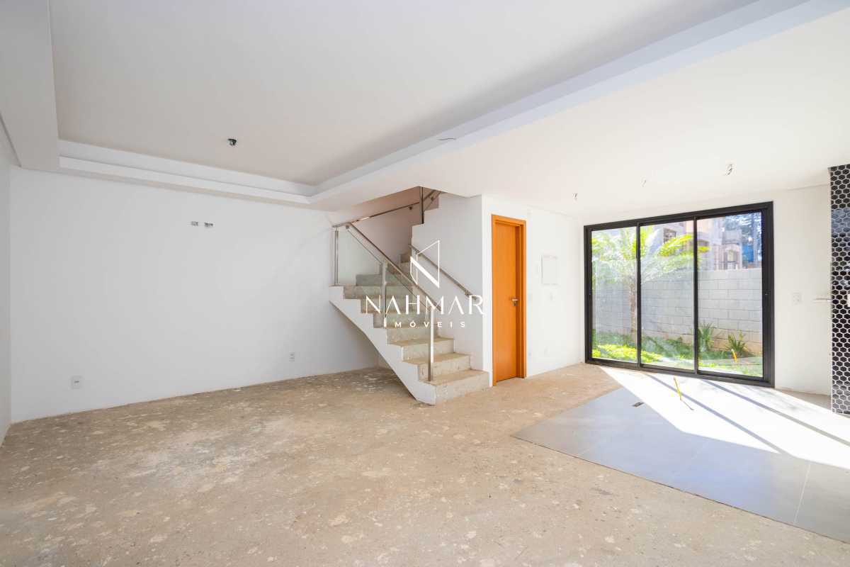 Casa em Condomínio à venda Estrada Guilherme Weigert, Santa Cândida, Curitiba - R$ 888.000