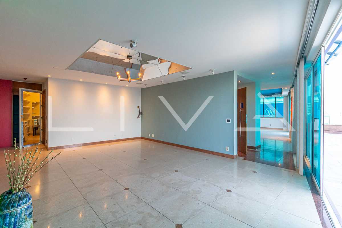 Cobertura 4 quartos à venda  Copacabana, Rio de Janeiro - R$ 11.475.000