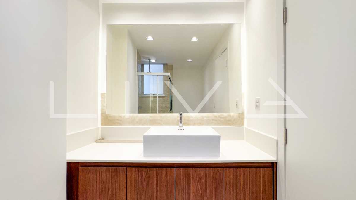 Apartamento 3 quartos à venda  Copacabana, Rio de Janeiro - R$ 2.390.000