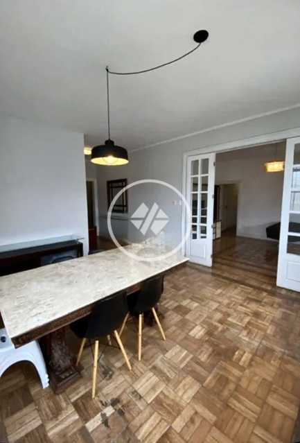 Cobertura 6 quartos à venda  Copacabana, Rio de Janeiro - R$ 2.400.000