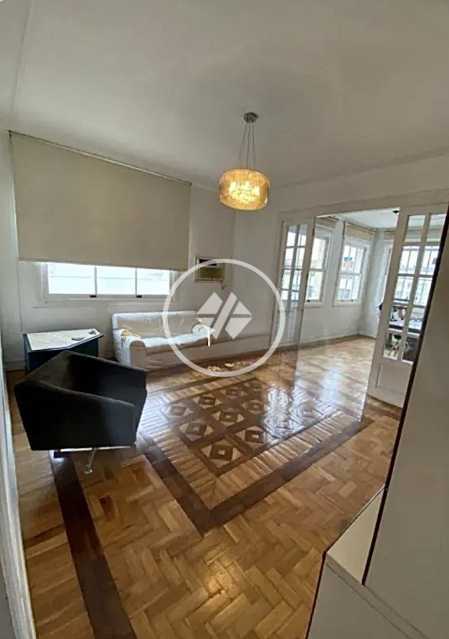 Cobertura 6 quartos à venda  Copacabana, Rio de Janeiro - R$ 2.400.000