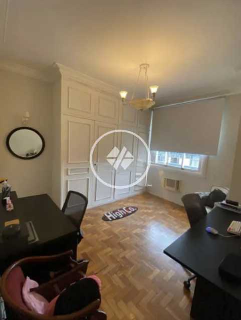 Cobertura 6 quartos à venda  Copacabana, Rio de Janeiro - R$ 2.400.000