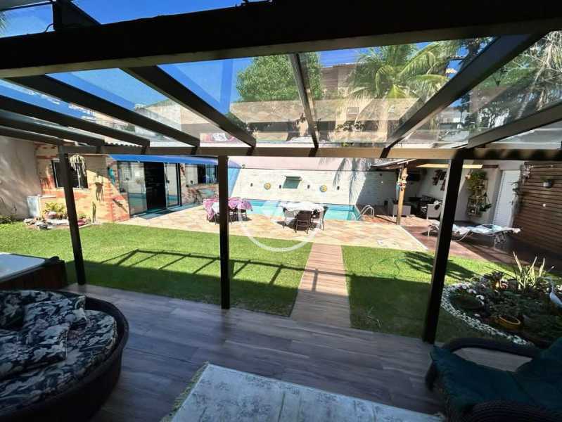 Casa em Condomínio 5 quartos à venda  Barra da Tijuca, Rio de Janeiro - R$ 4.000.000