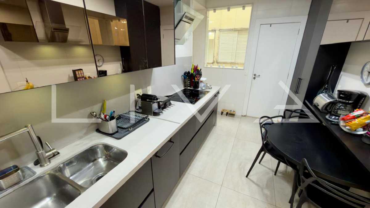 Apartamento à venda Rua Miguel Lemos, Copacabana, Rio de Janeiro - R$ 2.790.000