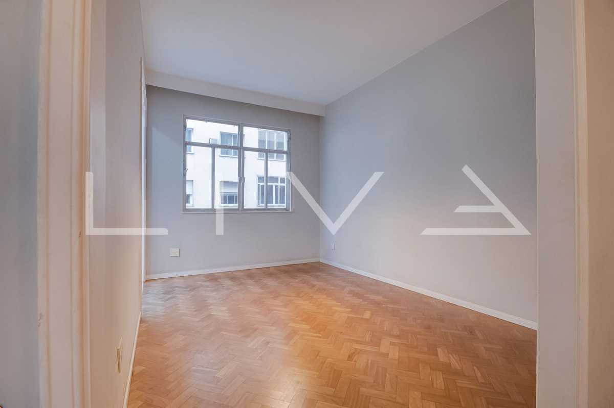 Apartamento à venda Rua Santa Clara, Copacabana, Rio de Janeiro - R$ 1.590.000