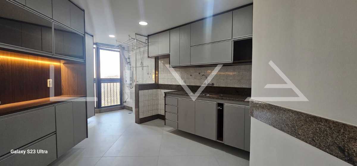 Cobertura para venda e aluguel Avenida Gastão Senges, Barra da Tijuca, Rio de Janeiro - R$ 3.400.000