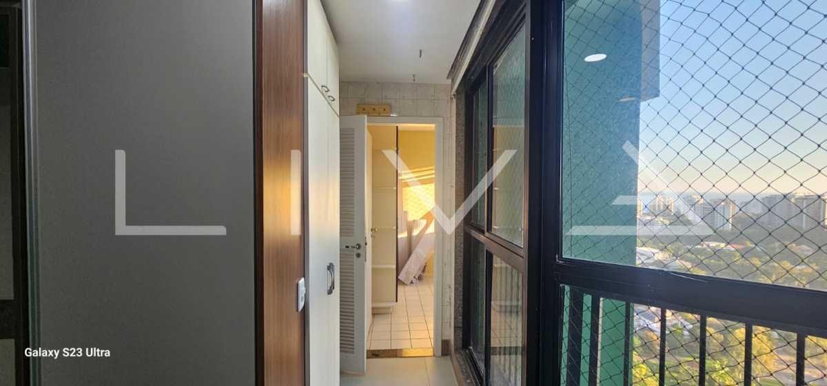 Cobertura para venda e aluguel Avenida Gastão Senges, Barra da Tijuca, Rio de Janeiro - R$ 3.400.000