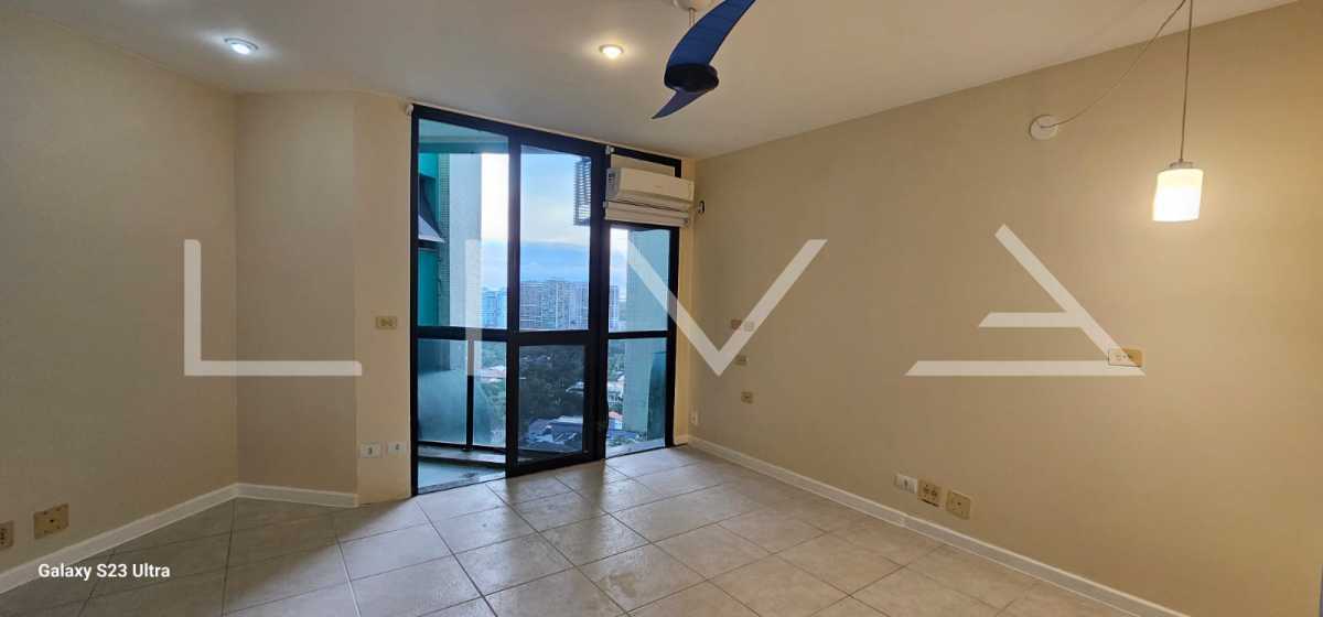 Cobertura para venda e aluguel Avenida Gastão Senges, Barra da Tijuca, Rio de Janeiro - R$ 3.400.000