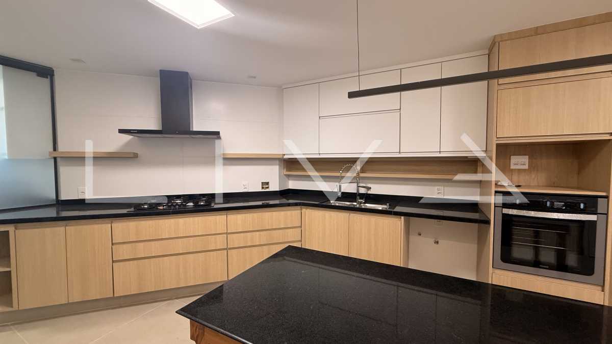 Apartamento 3 quartos para venda e aluguel  Copacabana, Rio de Janeiro - R$ 3.980.000