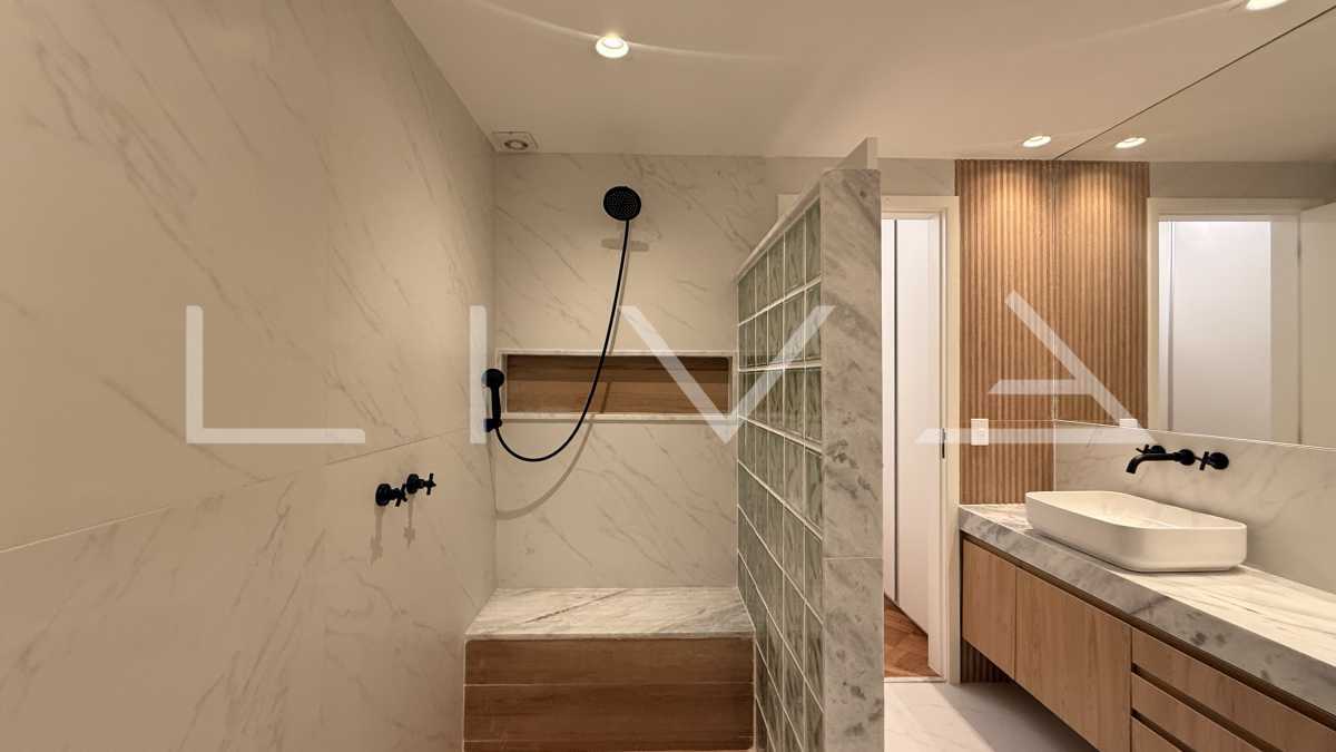 Apartamento 3 quartos para venda e aluguel  Copacabana, Rio de Janeiro - R$ 3.980.000