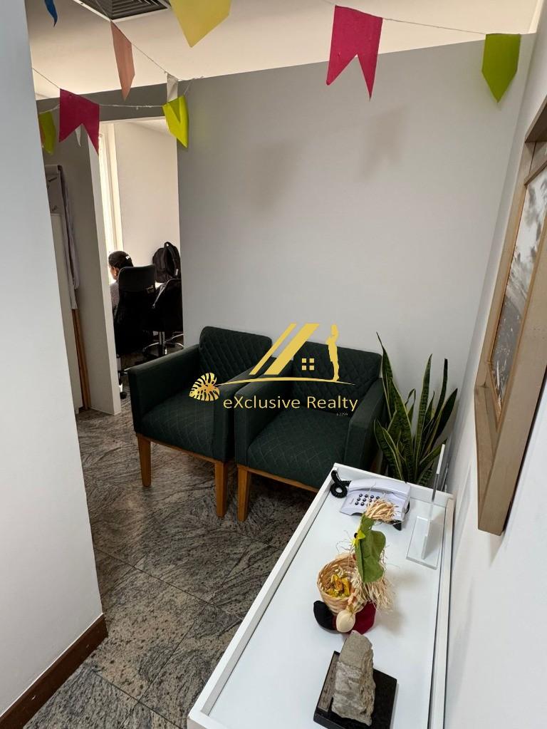 Casa à venda Caminho das Árvores, Salvador - R$ 240.000