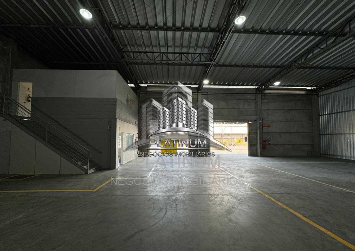 Galpão 1350m² para alugar  Itaipava, Itajaí - R$ 36.150