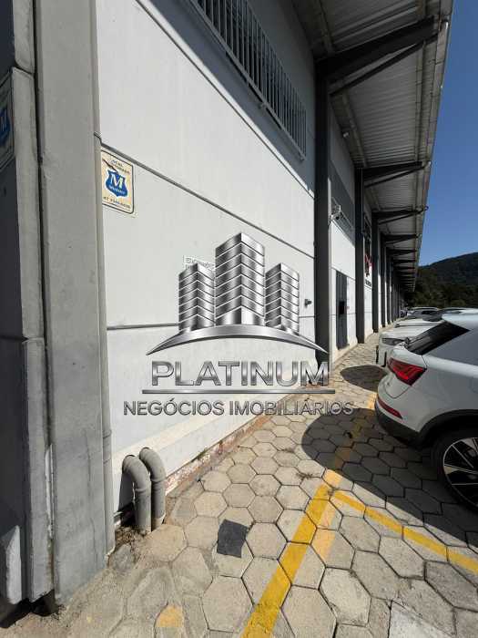 Galpão 1750m² para alugar Rua José Alves Cabral, Nova Esperança, Balneário Camboriú - R$ 65.000