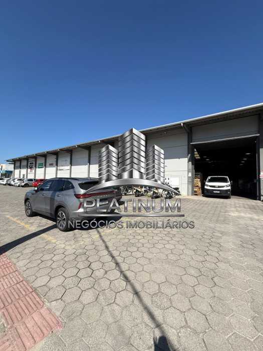 Galpão 1750m² para alugar Rua José Alves Cabral, Nova Esperança, Balneário Camboriú - R$ 65.000