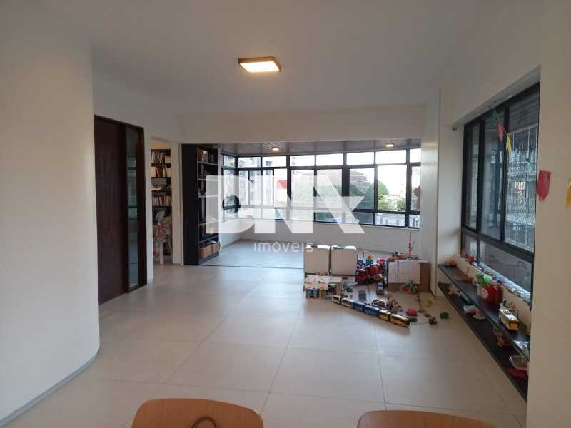 SALA E VARANDA INTEGRADA. - 1