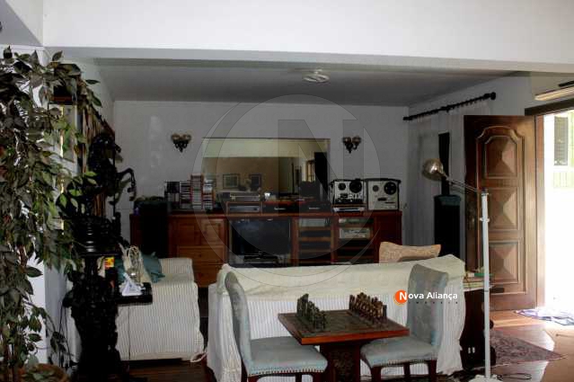 Conheça sala entrada do imóvel - Casa à venda Rua Itamonte, Cosme Velho, Rio de Janeiro - R$ 1.989.000 - NFCA40005 - 1 sala entrada - 1