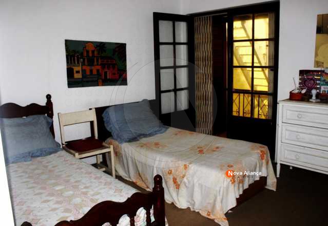 Conheça quarto varandinha do imóvel - Casa à venda Rua Itamonte, Cosme Velho, Rio de Janeiro - R$ 1.989.000 - NFCA40005 - 10 quarto varandinha - 10